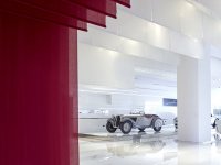 豪華汽車(chē)展廳室內(nèi)展覽展示效果-2212-02